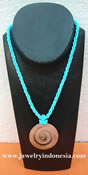 Fashion Jewelry from Bali Indonesia Shell Beads Necklaces Accessories