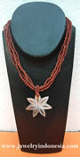 Fashion Jewelry from Bali Indonesia Shell Beads Necklaces Accessories