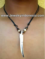 Claw Necklaces Jewelry Bali