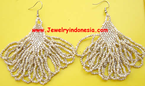 beads jewelry accessories manufacturer company Bali Indonesia 