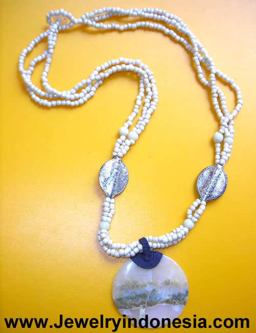 Recycled Glass Beads Jewelry Bali