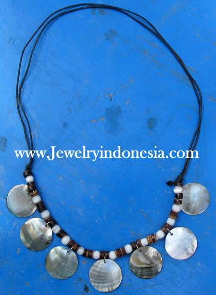 Sea Shell Necklaces Wholesale