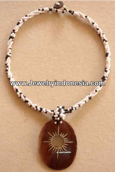 Pearl Shell Necklaces