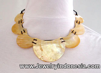 Pearl Shell Necklaces Jewelry Wholesale