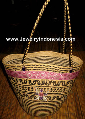 Bag8-9 Rattan Bags Borneo Bali Indonesia