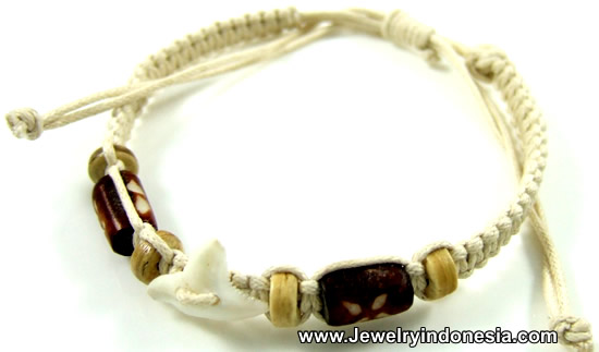 Genuine Shark Teeth Beads Bracelets