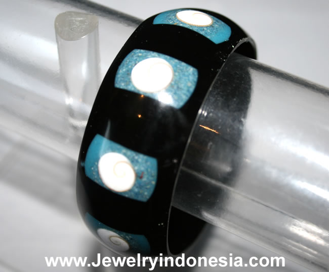 Resin Bangles Company Bali Indonesia