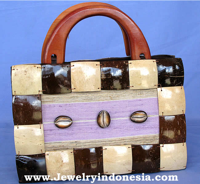 Coconut Shell Bags Wholesaler