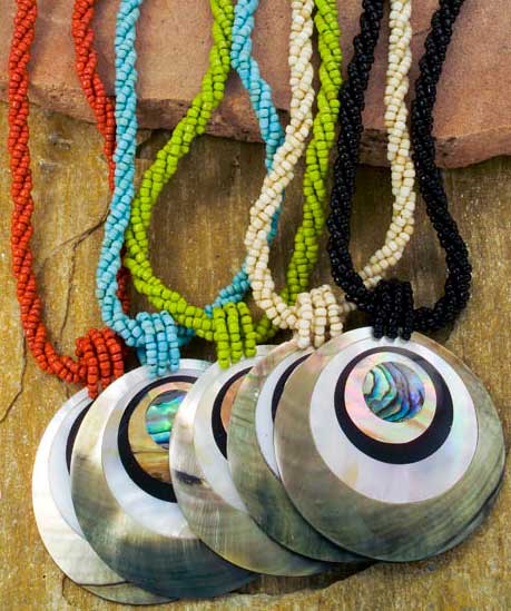 JiP3-10 Shell Pendant Necklaces from Bali