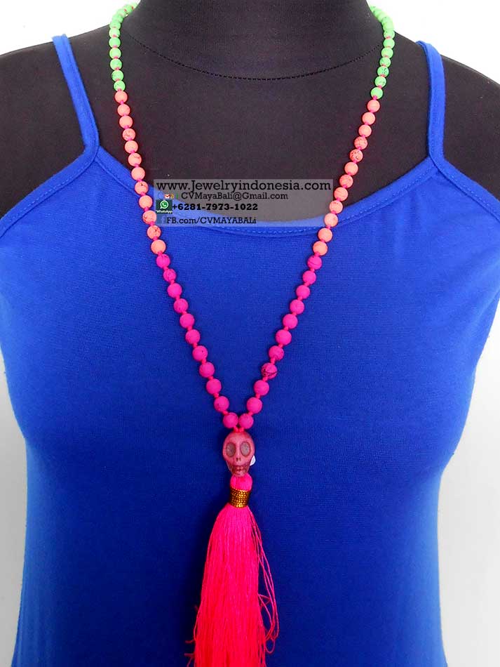 INDONESIA WOODEN NECKLACES