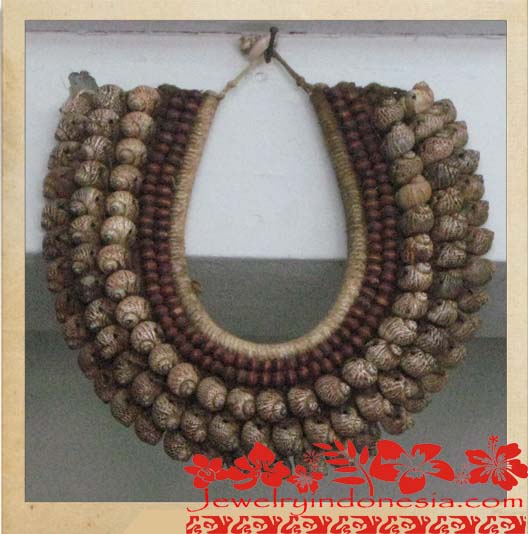 Jip76-13 Shell Jewelry Bali