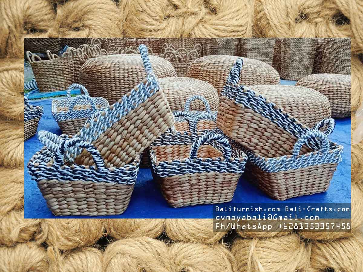 Water Hyacinth Handbag. A water hyacinth handbag is a handbag… | by  THANHCONGCRAFT | Medium