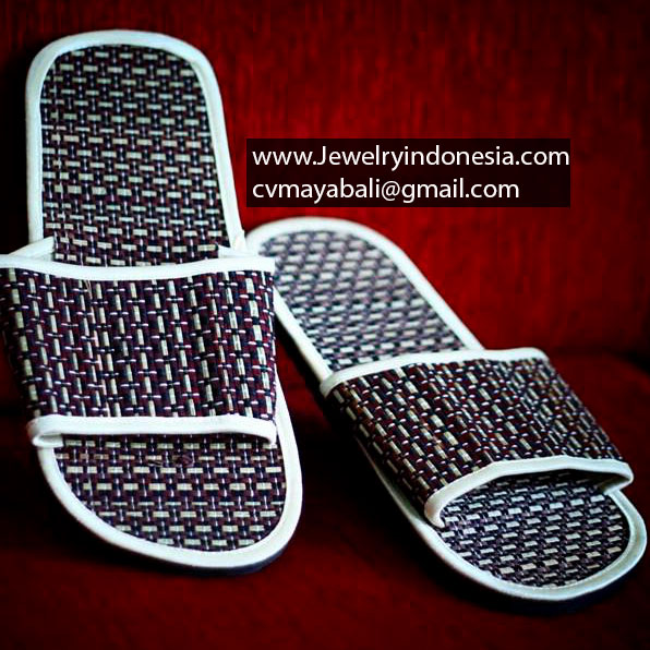 Natural organic straw jute seagrass pandanus hotel amenities sandals slippers footwear from Indonesia
