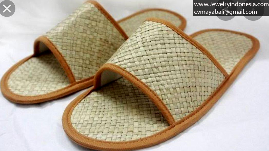Natural organic straw jute seagrass pandanus hotel amenities sandals slippers footwear from Indonesia