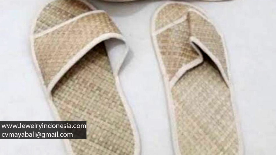 Natural organic straw jute seagrass pandanus hotel amenities sandals slippers footwear from Indonesia