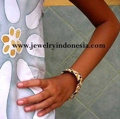 Leather Jewelry Manufacturer Indonesia