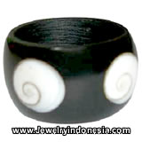 Wood Rings with Sea Shells from Bali Fashion Accessories