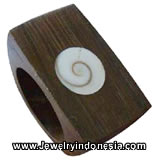 Wood Rings with Sea Shells from Bali Fashion Accessories