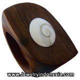 Wood Rings with Sea Shells from Bali Fashion Accessories