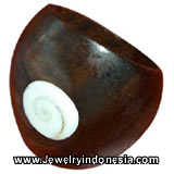 Wood Rings with Sea Shells from Bali Fashion Accessories