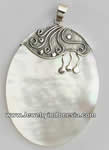 Silver Pendants Necklace with Shells