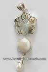 Silver Pendants Necklace with Shells